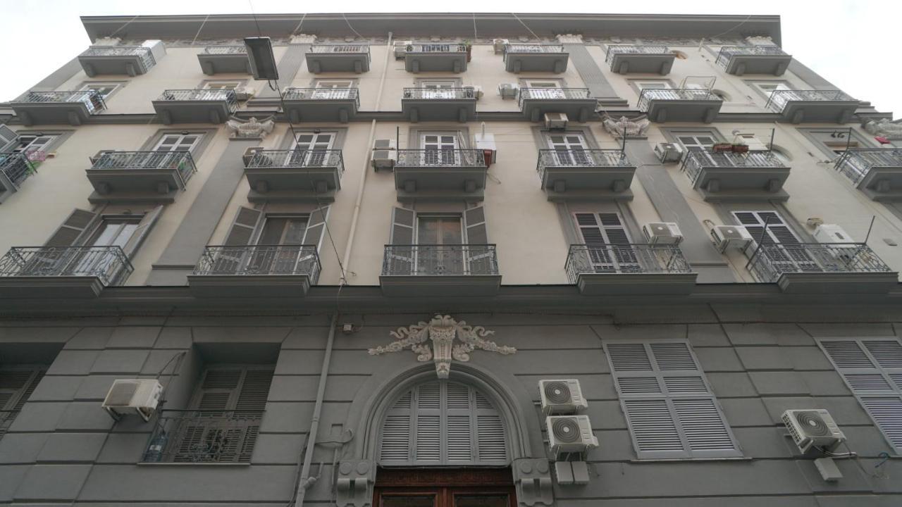 Bed and Breakfast Naporà à Naples Extérieur photo