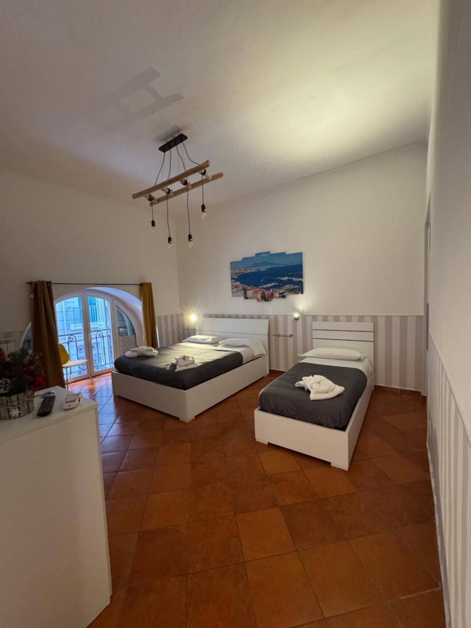 Bed and Breakfast Naporà à Naples Extérieur photo